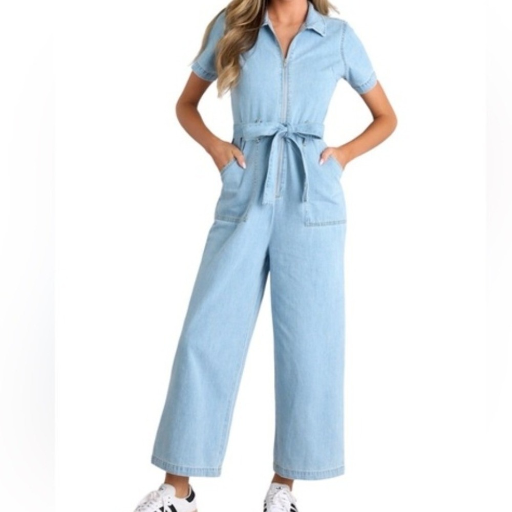 Miou Muse Denim Jumpsuit Sz Sm Blue Zip Front Belted Utility Romper Wide Leg